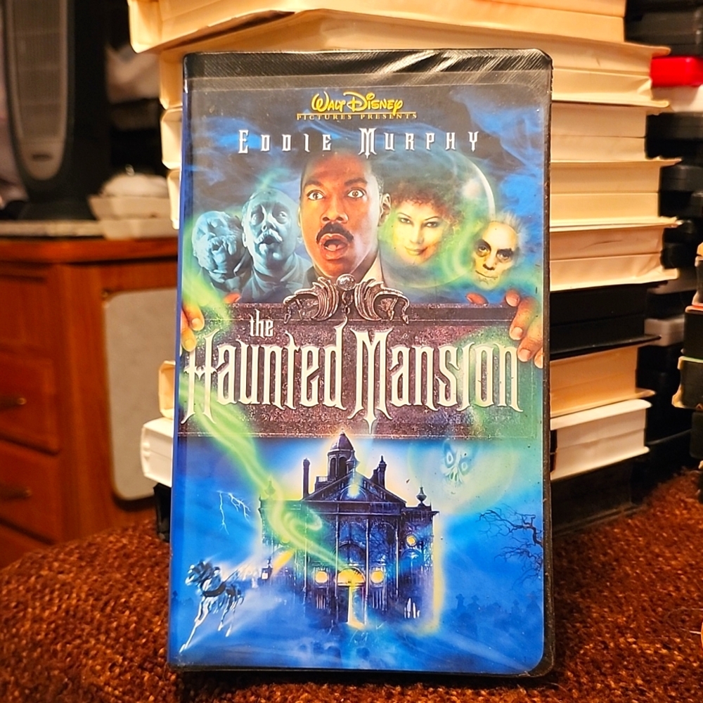 VHS TAPE - "The Haunted Mansion" Disney Eddie Murphy